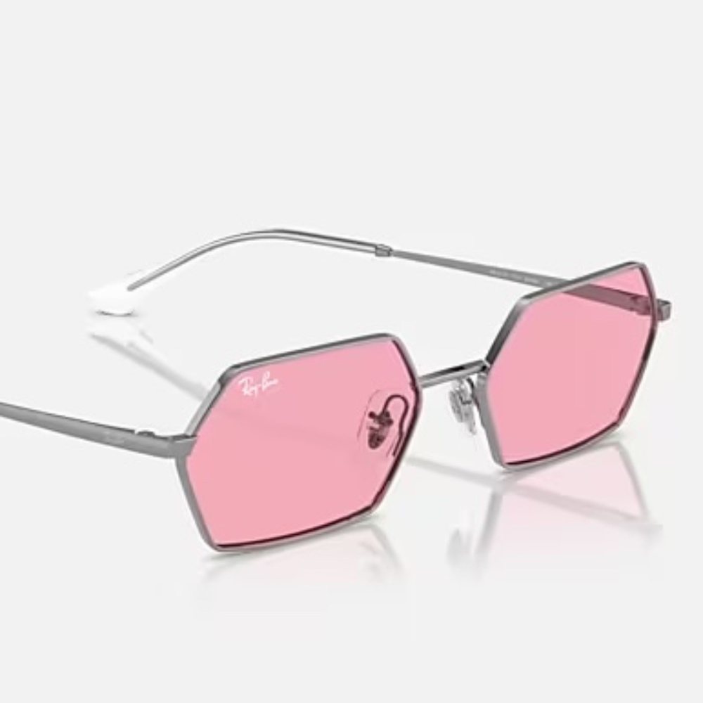 Ray-Ban Yevi Bio-Based Sunglasses UNISEX – Gunmetal Frame / PINK Lenses
